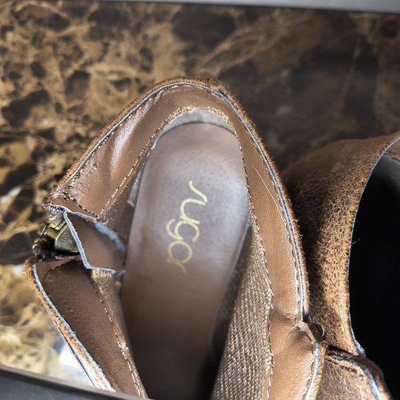 Sugar Brown Wedge Ankle Boots Size 7 Like New - Picture 3 of 14